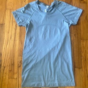 Lululemon top
